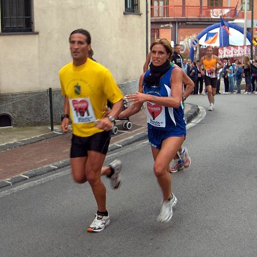 Annalisa Minetti in corsa poco dopo il passaggio intermedio per S. Lorenzo