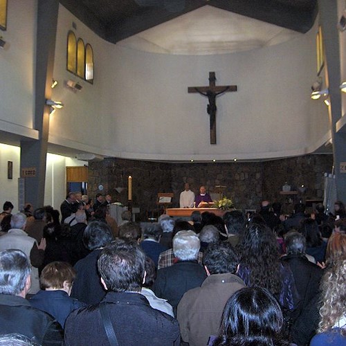 La gremita Chiesa di S. Lorenzo