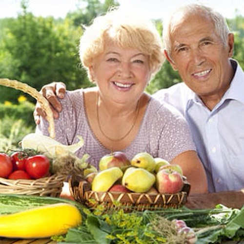 La dieta mediterranea allunga la vita degli anziani: lo dicono i ricercatori 