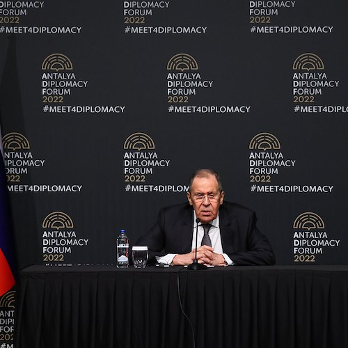 La Russia lascia il Consiglio d'Europa, Lavrov: «Non abbiamo attaccato l'Ucraina, civili usati come scudi umani»