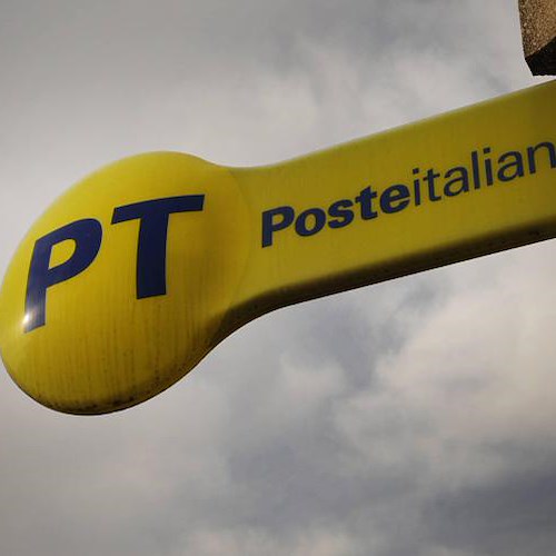 Le impietose condizioni di lavoro dei portalettere precari di Poste Italiane: la denuncia di un ex postino 