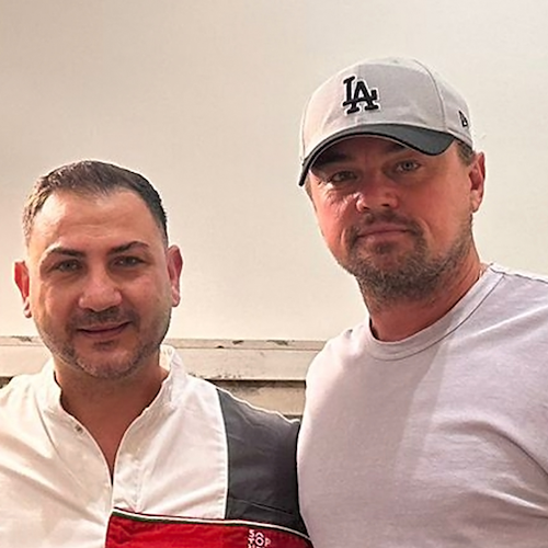 Leonardo DiCaprio turista a Caserta, visita alla Reggia e tappa di gusto alla pizzeria “I Masanielli”