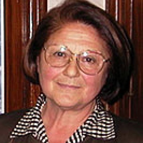 La prof.ssa Lucia Avigliano