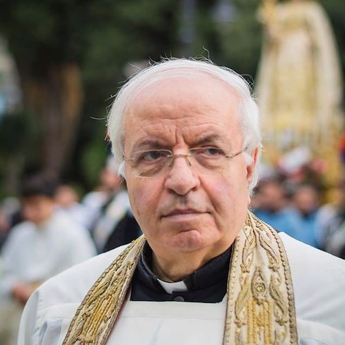 Maiori in festa per i 50 anni di sacerdozio di Don Nicola Mammato