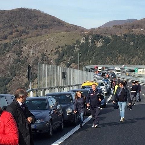 Ministro Delrio inaugura autostrada Salerno-Reggio Calabria: «Deve tornare ad essere il simbolo di un Mezzogiorno onesto» [VIDEO]