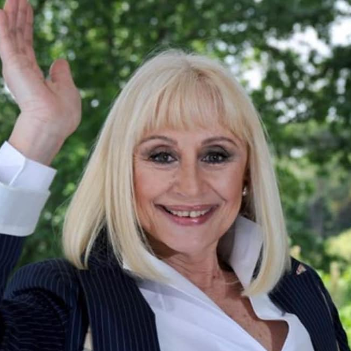 È morta Raffaella Carrà, la diva della tv aveva 78 anni 