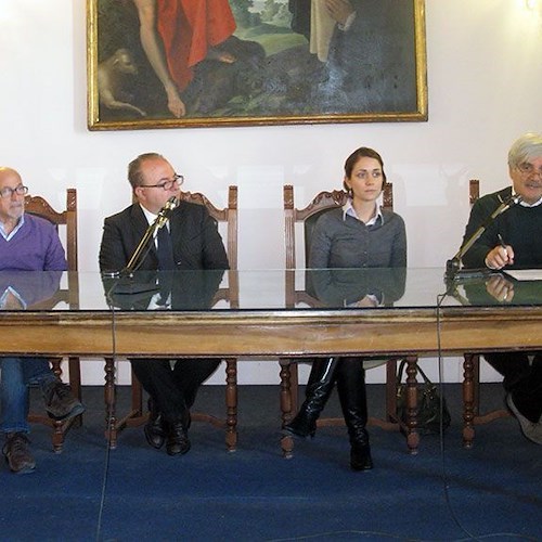 La presentazione a Palazzo