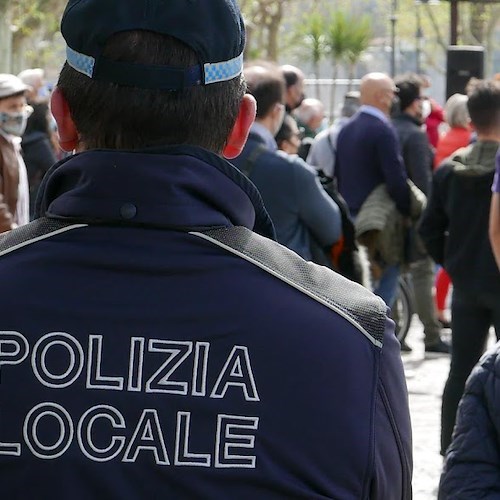 Obbligo vaccino per over 50, ecco tutte sanzioni: da 100 euro "una tantum" a 1.500 euro