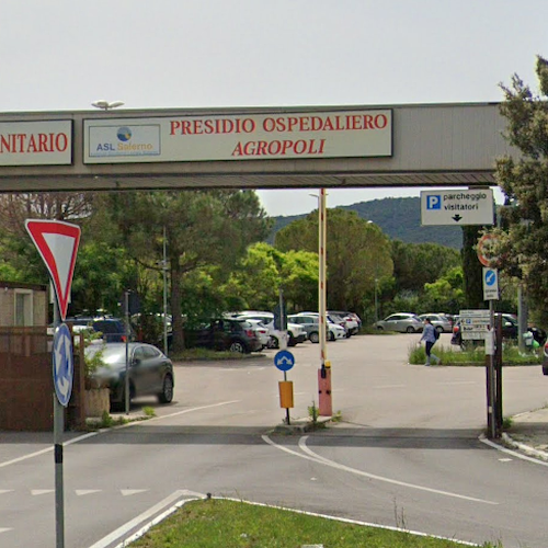 Ospedale di Agropoli, Vietri (FdI): «De Luca e Alfieri dovevano riaprirlo, ma è poco più che un’infermeria»
