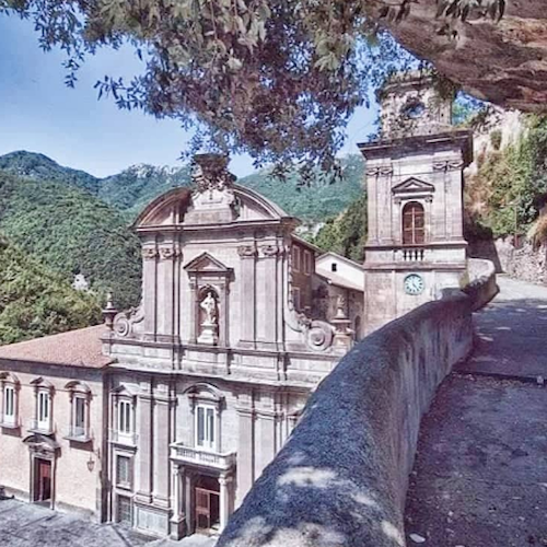 Ponte Ognissanti, l'Abbazia Benedettina di Cava de' Tirreni resterà aperta per l'intera giornata / ORARI 