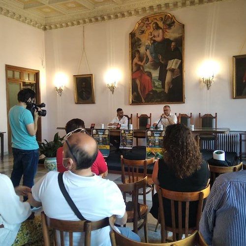 Presentato il "Primo Raduno Nazionale Vepsa Città di Cava de' Tirreni", vicesindaco Senatore: «Evento che non tralascia l’aspetto sociale»