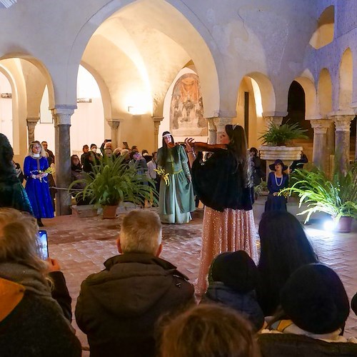 "Regine e Sovrane alla Badia di Cava", successo per la visita guidata in occasione della Festa della Donna