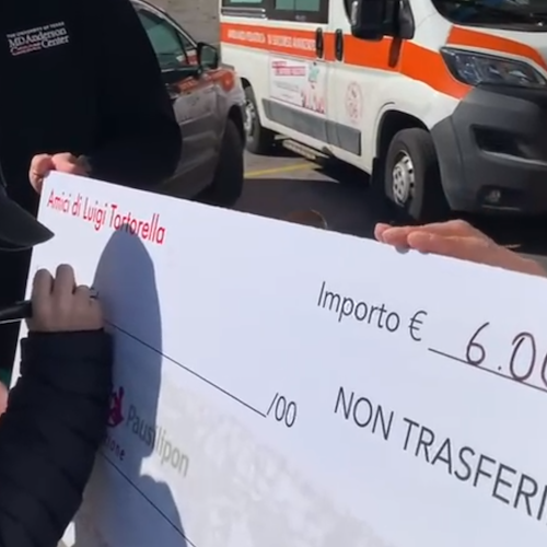 Rinuncia ai regali di compleanno e dona 6000 euro all'ospedale: il grande cuore del piccolo Luigi di Cava de' Tirreni