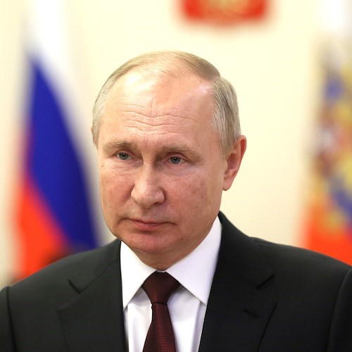 Russia, il discorso di Putin a Mosca. Cita la Bibbia e carica la folla: «Attueremo tutti i nostri piani»