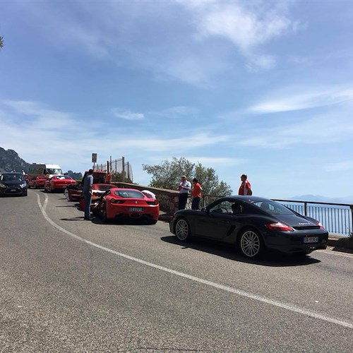 Salerno e Costiera Amalfitana si tingono di Rosso Corsa / FOTO VIDEO