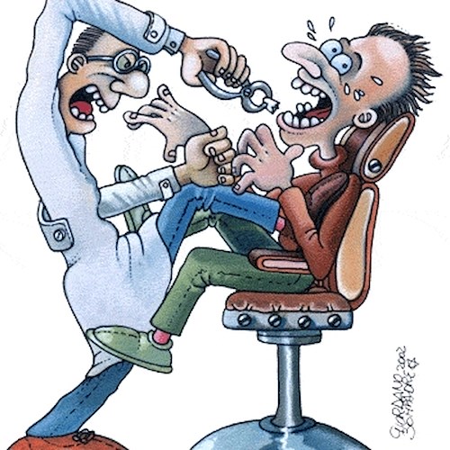 "Scusi, ma lei ce l'ha l'abilitazione?": dentista-pirata a Cava de' Tirreni