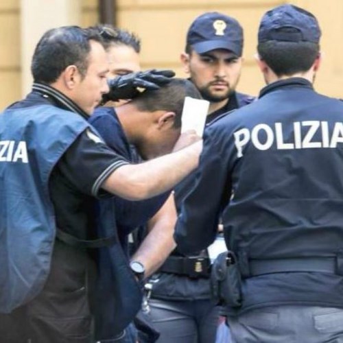 Spacciatore in fuga da Cremona: arrestato a Cava de'Tirreni