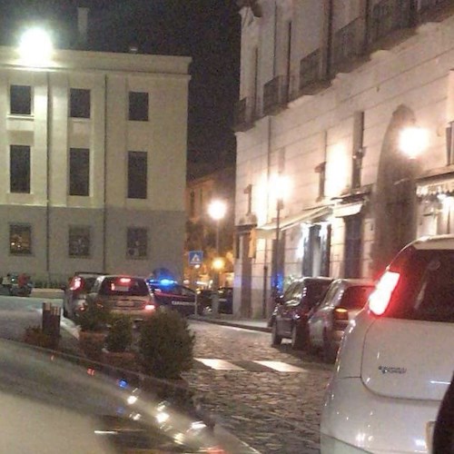 Spari a Cava de’ Tirreni, colpita una ragazza in piazza Abbro [FOTO]