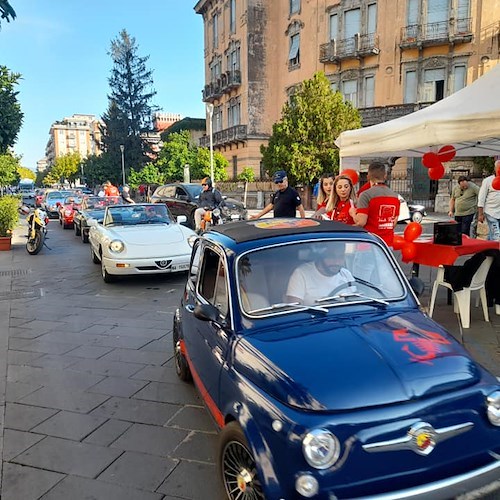 Sport e solidarietà a Cava de’ Tirreni con la festa dei nonni e il Raduno delle auto e moto d’epoca <br />&copy; CSI Cava