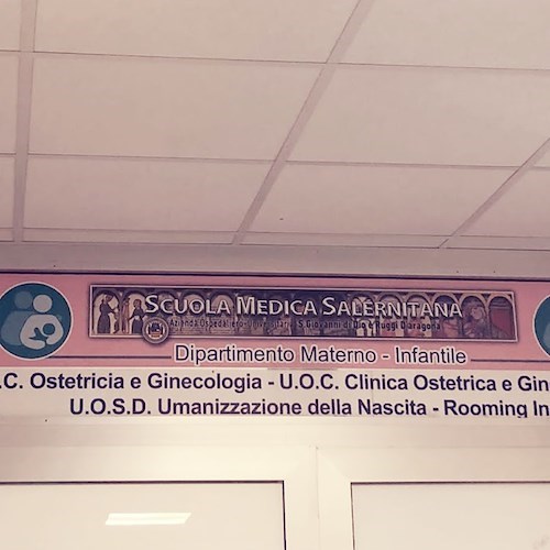 Supera infarto e dà alla luce la sua bimba: gioia grande al "Ruggi" di Salerno