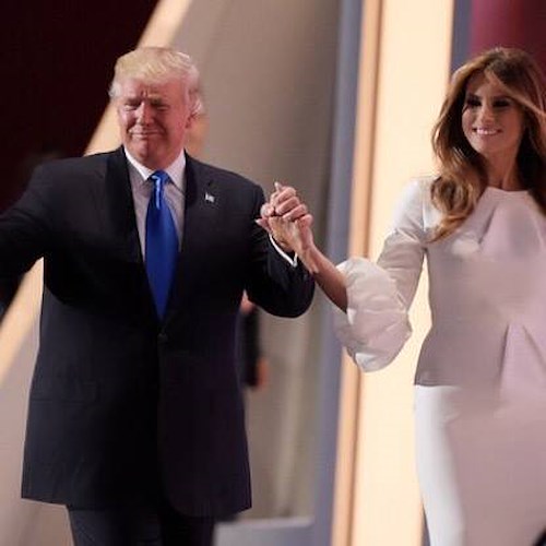 Trump e la moglie Melania positivi al Covid: «Supereremo tutto questo insieme»