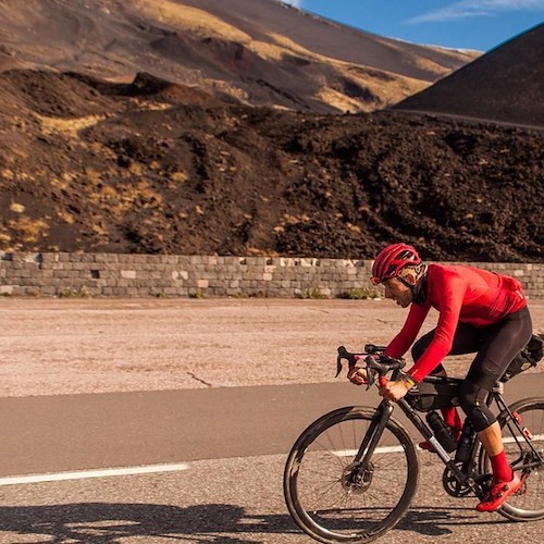 Tutto pronto per la "Two Volcano Sprint 2021". Aperte oggi le registrazioni degli iscritti, domani si parte da Nicolosi /foto