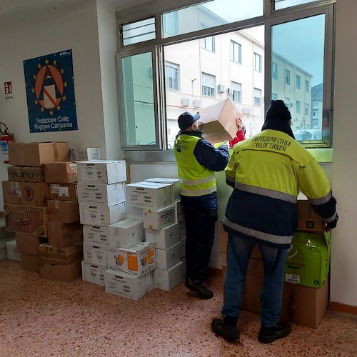Ucraina, beni raccolti a Cava de' Tirreni inviati ai profughi ospitati in Campania 