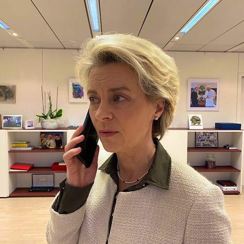 Ucraina, von der Leyen: «Ue finanzierà acquisto e consegna armi per Kiev»