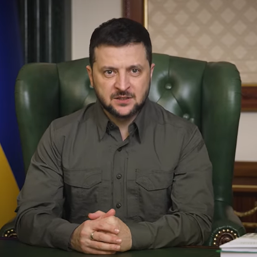 Ucraina, Zelensky accusa Mosca di «vigliaccheria» e chiede ulteriori forniture militari