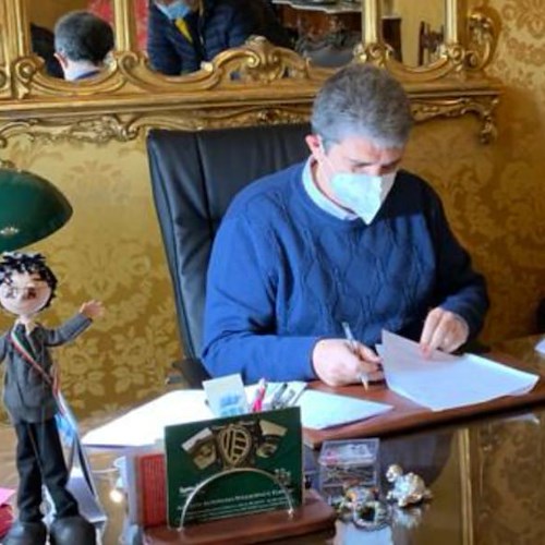 Vaccinazione a Cava de' Tirreni, Sindaco Servalli fa chiarezza e risponde alle opposizioni