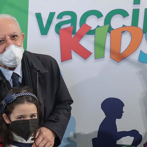 Vaccini bimbi 5-11 anni: il bilancio della prima giornata di somministrazioni in Campania