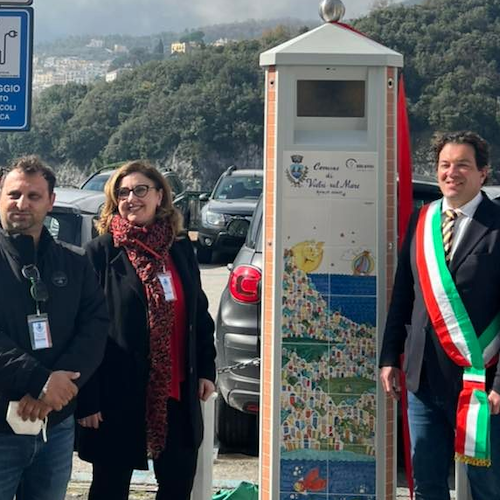 Vietri sul Mare: inaugurata colonnina per la ricarica delle auto elettriche