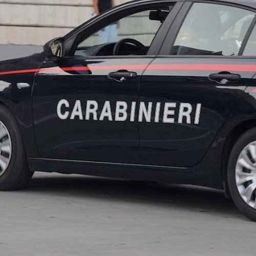 Violenza sessuale aggravata e corruzione minorenni, arrestato 60enne di Cava de’ Tirreni